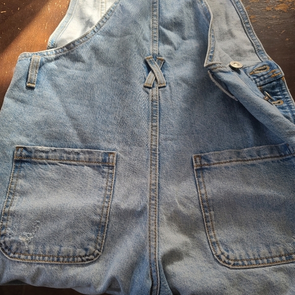 Zara Light Wash Jean Overalls - Picture 3 of 7